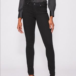 Paige Denim Women’s Leggy Extra Long Ultra Skinny - Black Shadow 29